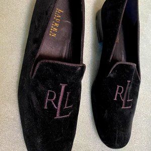 Lauren Ralph Lauren Black Velour Flats Size 8B